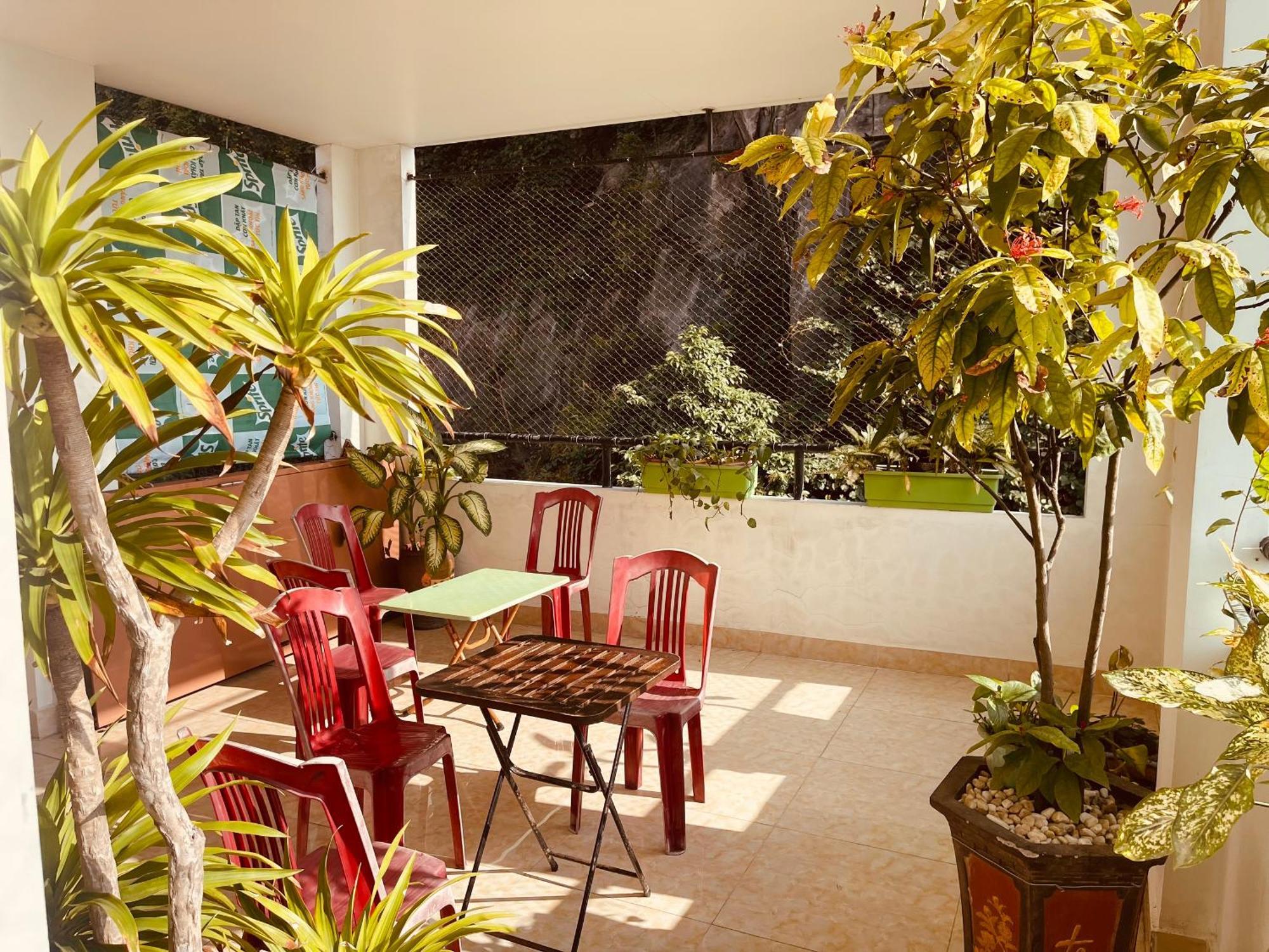 Catba Sky View Hotel Dong Khe Sau Buitenkant foto