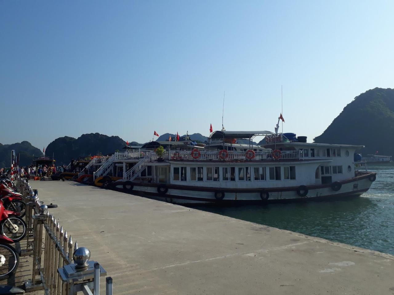 Catba Sky View Hotel Dong Khe Sau Buitenkant foto